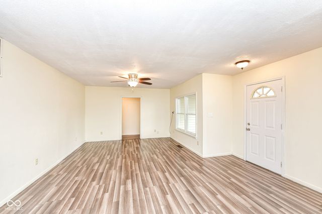 1010 W 23rd Street, Muncie, IN 47302