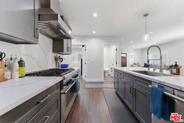 966 Worcester Avenue, Pasadena, CA 91104