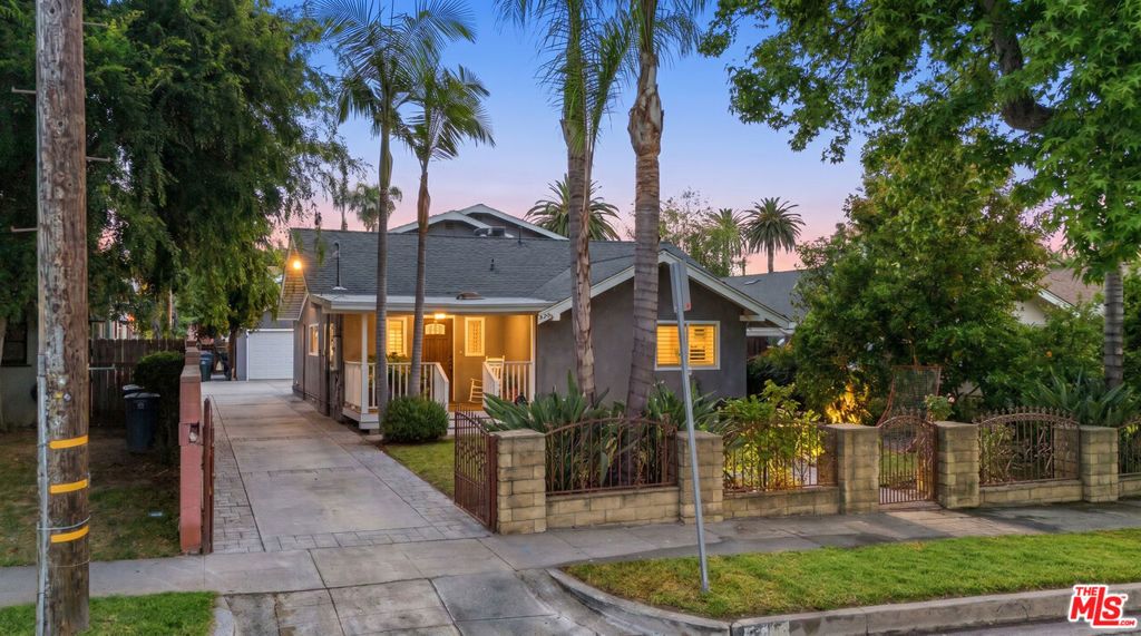 966 Worcester Avenue, Pasadena, CA 91104