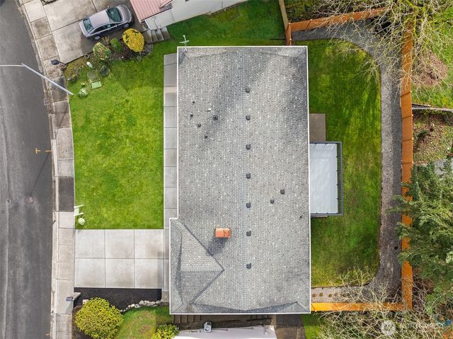 32527 23rd Avenue SW, Federal Way, WA 98023