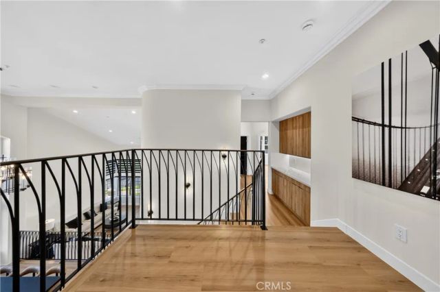 3935 Rock Hampton, Tarzana, CA 91356