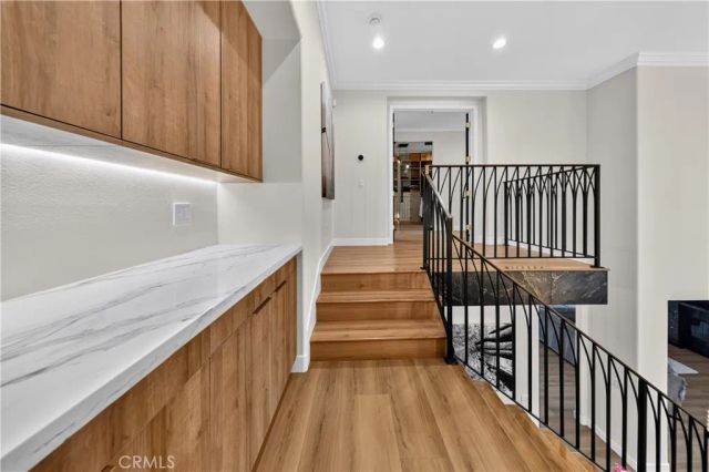 3935 Rock Hampton, Tarzana, CA 91356