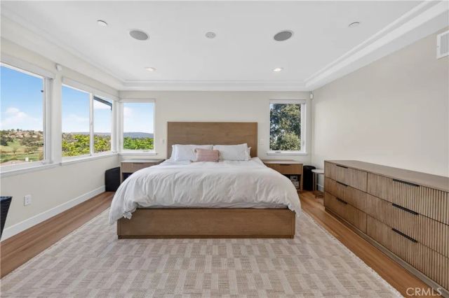 3935 Rock Hampton, Tarzana, CA 91356