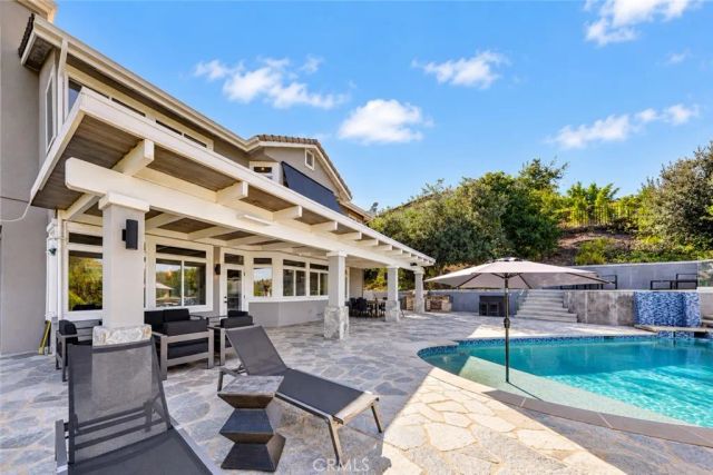 3935 Rock Hampton, Tarzana, CA 91356