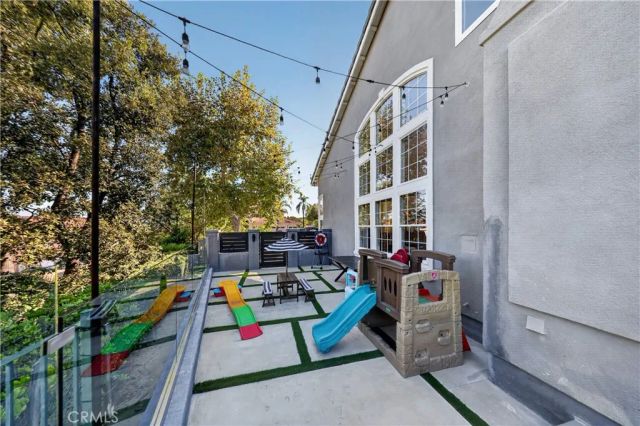 3935 Rock Hampton, Tarzana, CA 91356