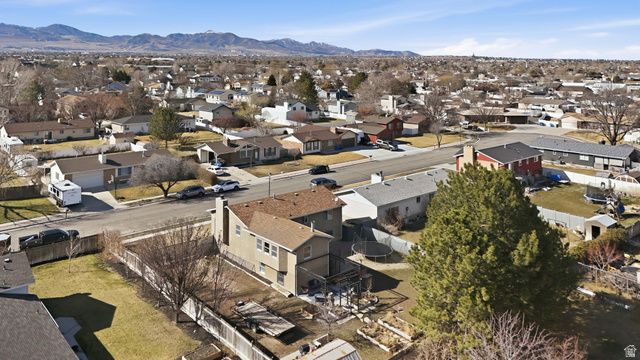 12753 S GILBERT DR, Riverton, UT 84065