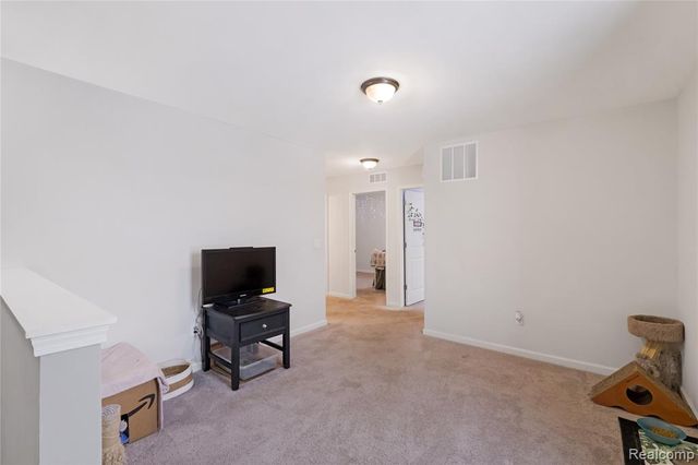 6062 Crooked River Drive, Swartz Creek, MI 48473