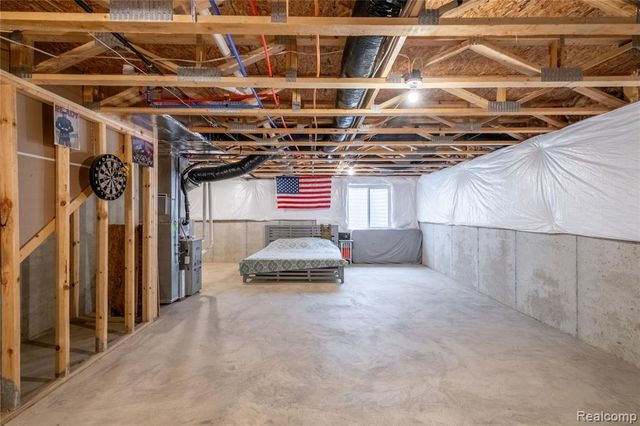 6062 Crooked River Drive, Swartz Creek, MI 48473