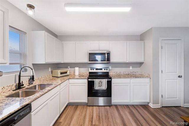 6062 Crooked River Drive, Swartz Creek, MI 48473