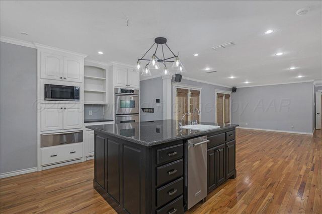 2301 S JULIAN Boulevard, Amarillo, TX 79102