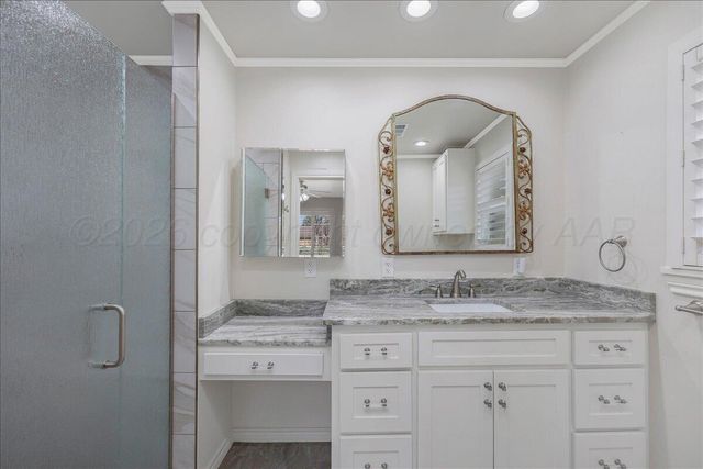 2301 S JULIAN Boulevard, Amarillo, TX 79102