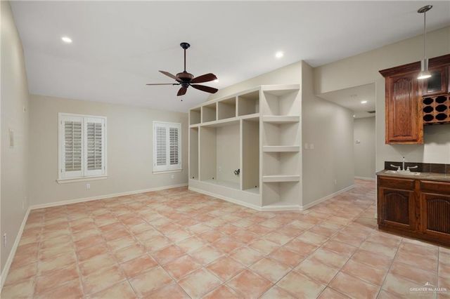 21600 Los Venados Drive, Edinburg, TX 78542
