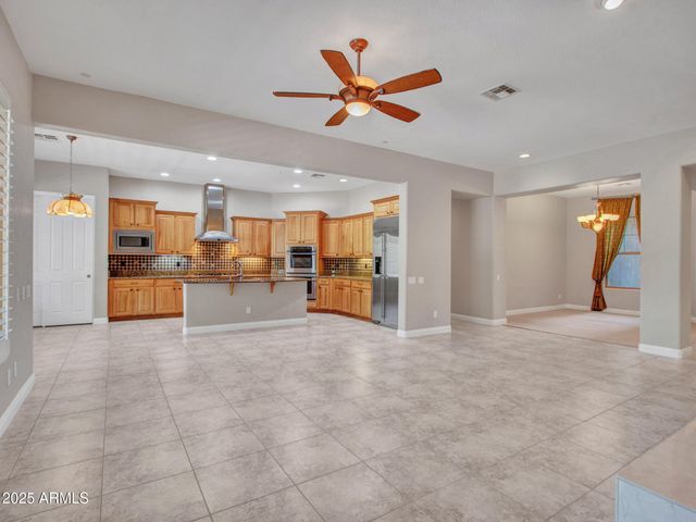 26318 N 56TH Drive, Phoenix, AZ 85083