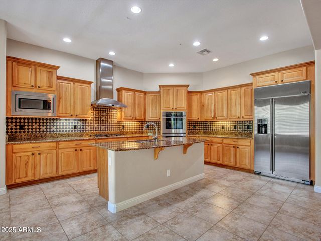 26318 N 56TH Drive, Phoenix, AZ 85083