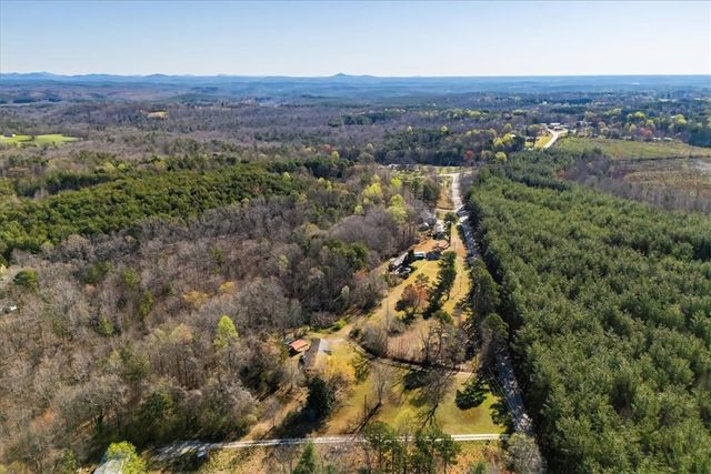 453 Deaton Road, Walhalla, SC 29691