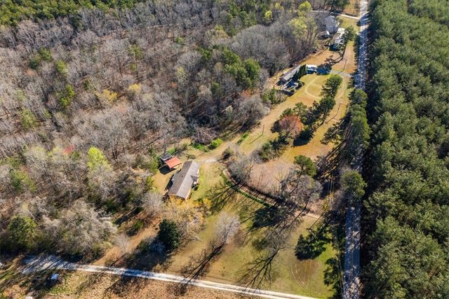453 Deaton Road, Walhalla, SC 29691