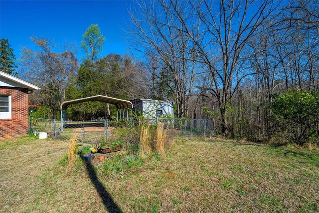 453 Deaton Road, Walhalla, SC 29691