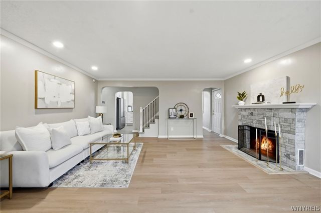 4727 North Bailey Avenue, Amherst, NY 14226