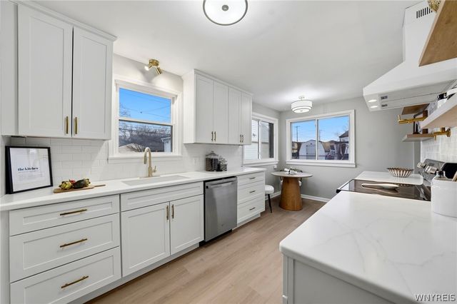 4727 North Bailey Avenue, Amherst, NY 14226