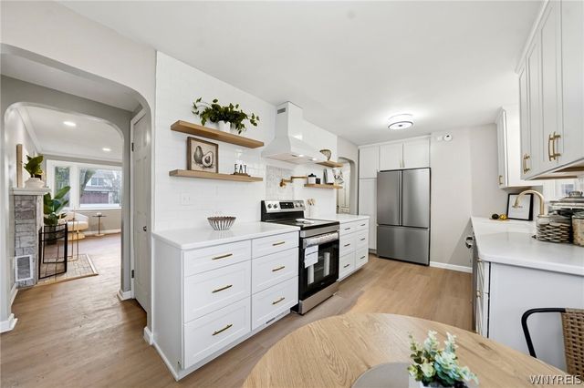 4727 North Bailey Avenue, Amherst, NY 14226