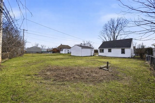 4727 North Bailey Avenue, Amherst, NY 14226