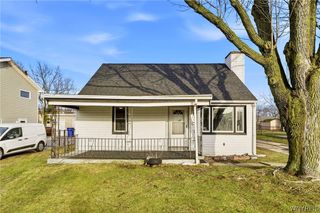 4727 North Bailey Avenue, Amherst, NY 14226