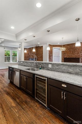 3662 Humphrey Street, St Louis, MO 63116