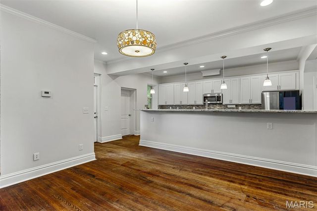 3662 Humphrey Street, St Louis, MO 63116