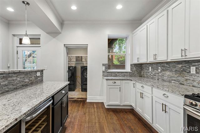 3662 Humphrey Street, St Louis, MO 63116