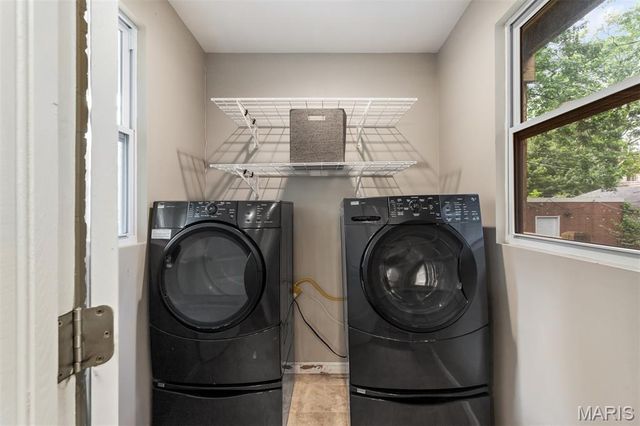 3662 Humphrey Street, St Louis, MO 63116