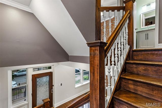 3662 Humphrey Street, St Louis, MO 63116