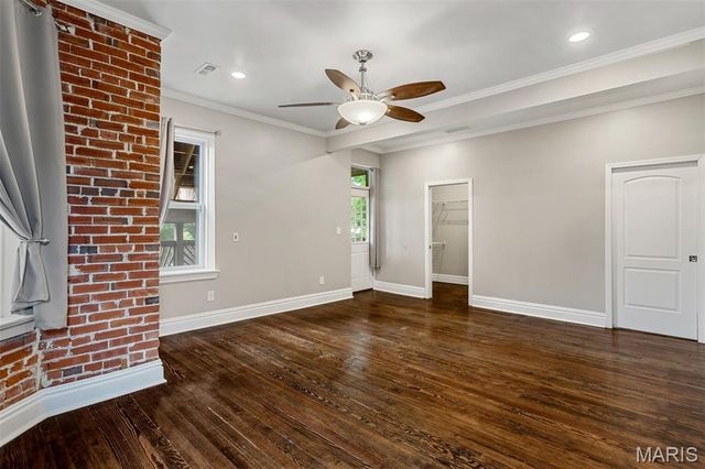 3662 Humphrey Street, St Louis, MO 63116