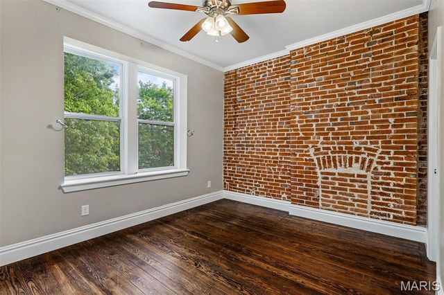 3662 Humphrey Street, St Louis, MO 63116