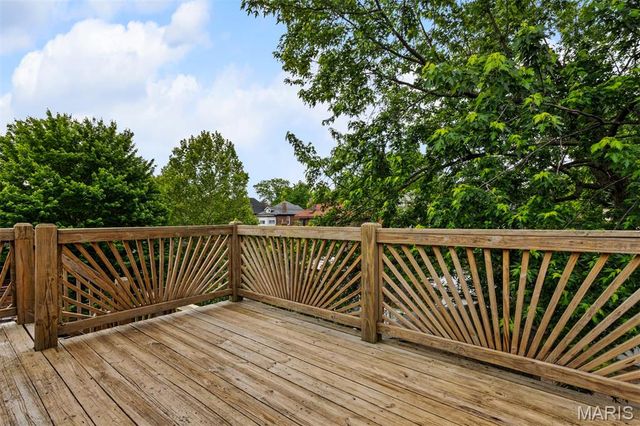 3662 Humphrey Street, St Louis, MO 63116