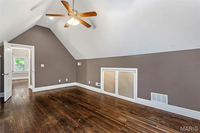 3662 Humphrey Street, St Louis, MO 63116