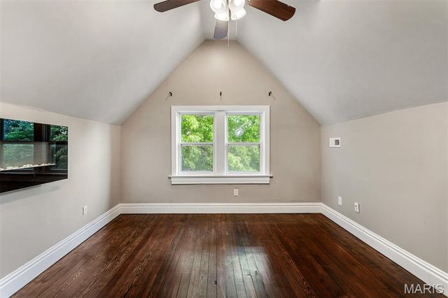 3662 Humphrey Street, St Louis, MO 63116