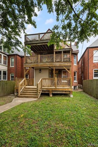 3662 Humphrey Street, St Louis, MO 63116