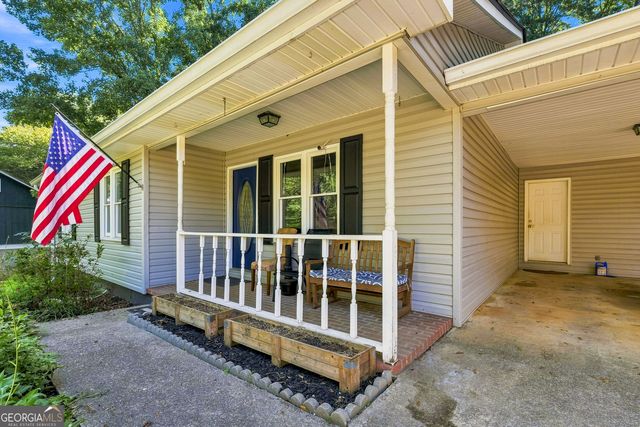 3016 Summer Lake Drive, Gainesville, GA 30506