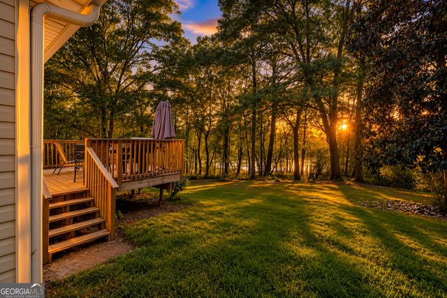 3016 Summer Lake Drive, Gainesville, GA 30506
