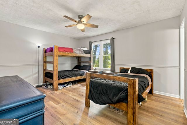 3016 Summer Lake Drive, Gainesville, GA 30506