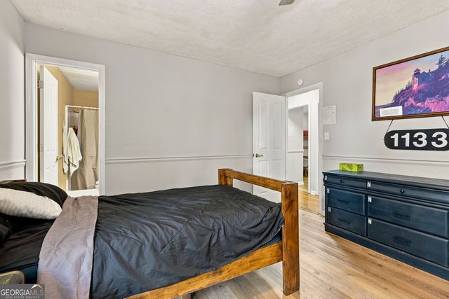 3016 Summer Lake Drive, Gainesville, GA 30506