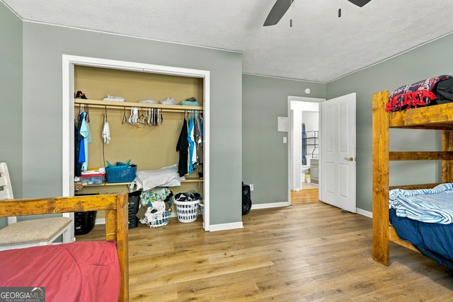3016 Summer Lake Drive, Gainesville, GA 30506