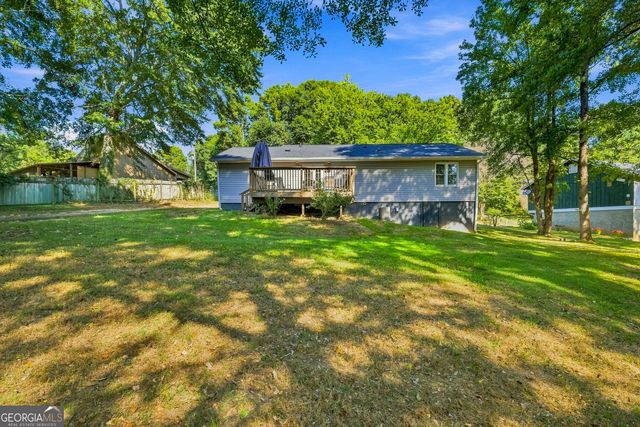 3016 Summer Lake Drive, Gainesville, GA 30506
