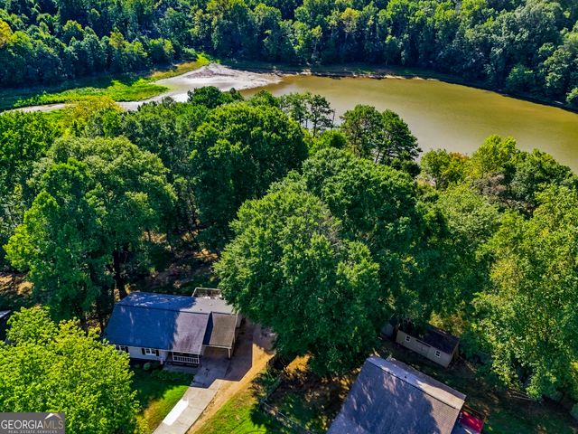 3016 Summer Lake Drive, Gainesville, GA 30506