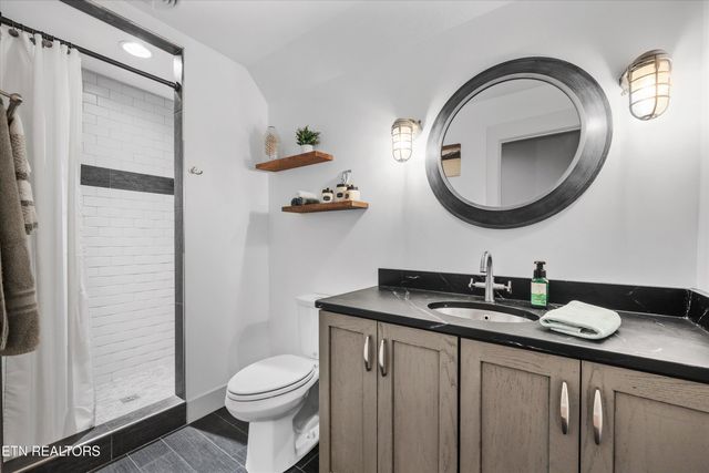 9187 Old Maynardville Pike, Knoxville, TN 37938