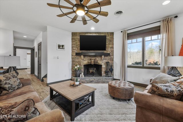 9187 Old Maynardville Pike, Knoxville, TN 37938