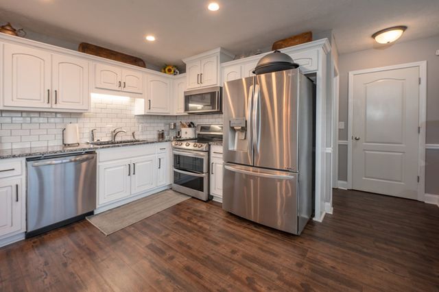 34 Lee Road 2141, Phenix City, AL 36870