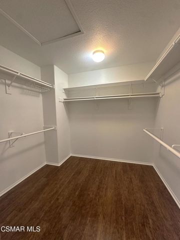 460 Fallbrook Avenue, Newbury Park, CA 91320
