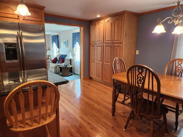 5497 Old Number Six Highway, Elloree, SC 29047