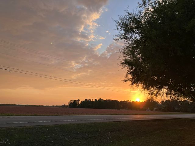 5497 Old Number Six Highway, Elloree, SC 29047